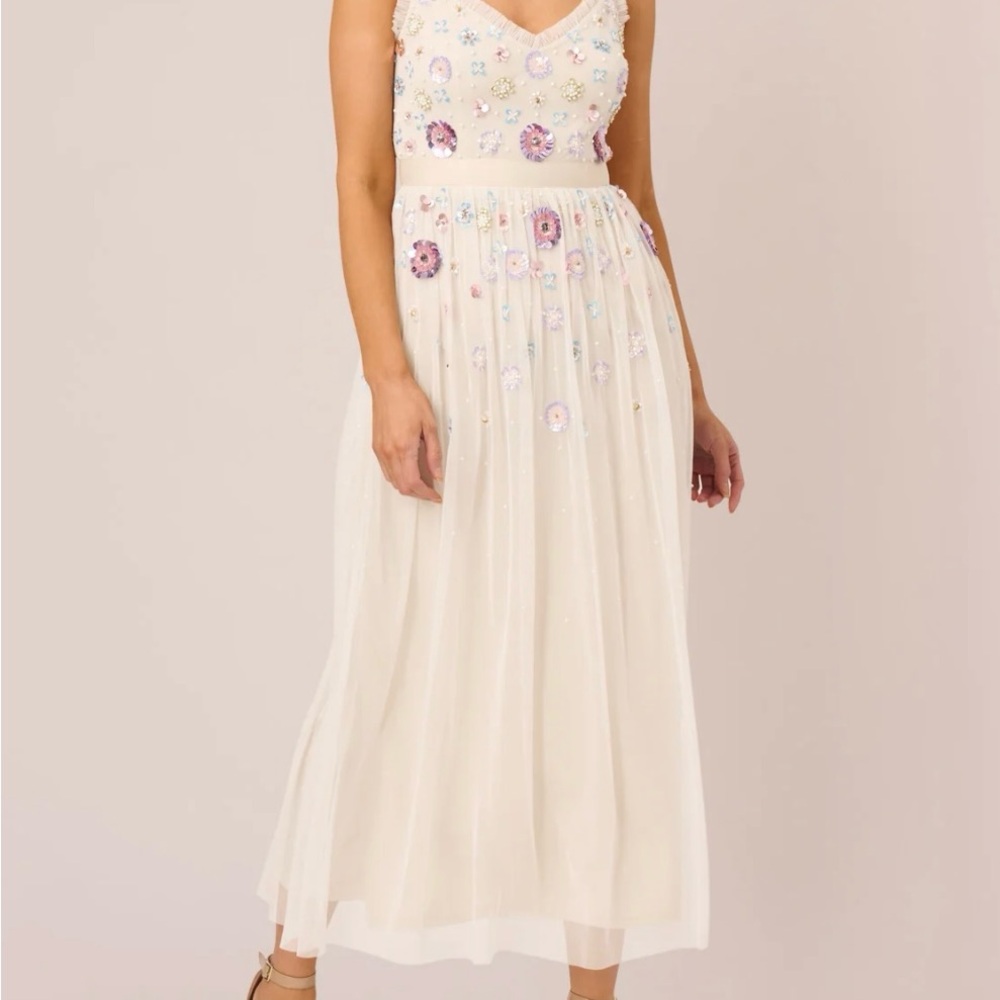 Adrianna Papell Ivory multi-color Flower Beaded Gown New Fairy Like Unique Sz 10